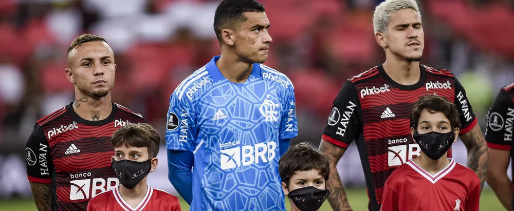 Jogo de futebol hoje: 2 atletas do Flamengo podem entrar em campo